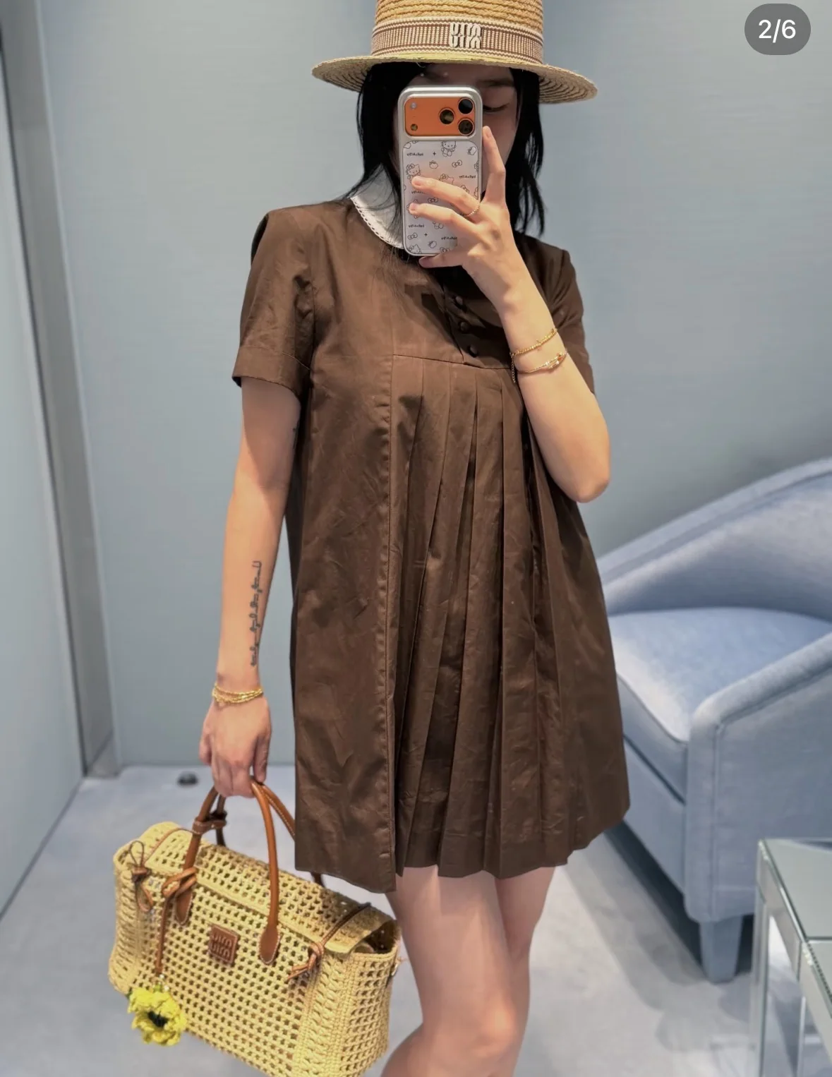 미우미우 브라운 피터팬카라 플리츠 원피스 상세 이미지 6