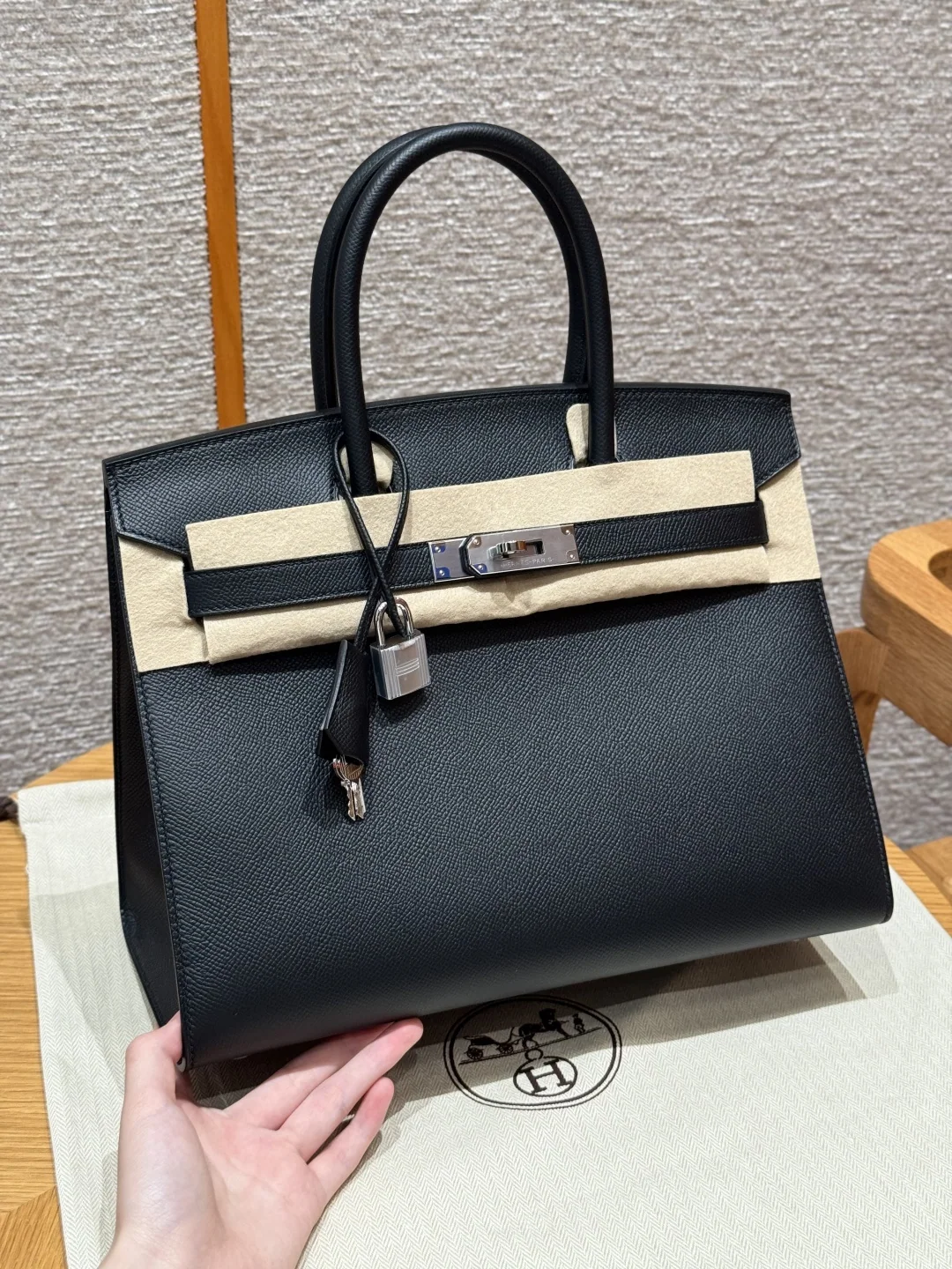 에르메스 버킨 30 cm 블랙 가방 144396