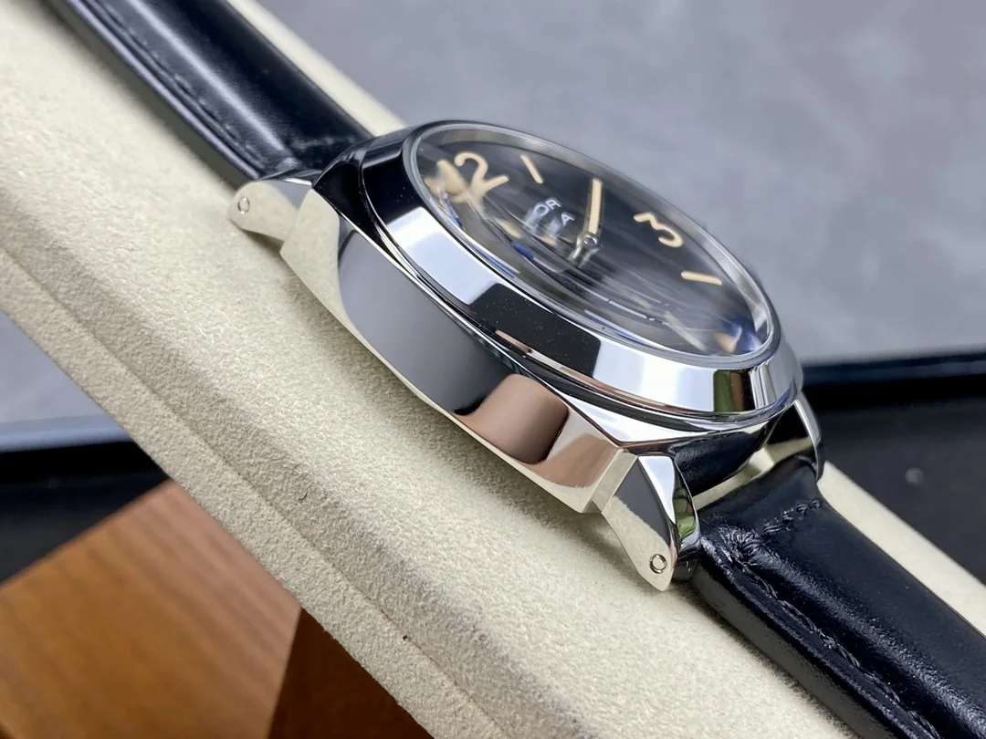 파네라이 PAM631 수동 시계 상세 이미지 5