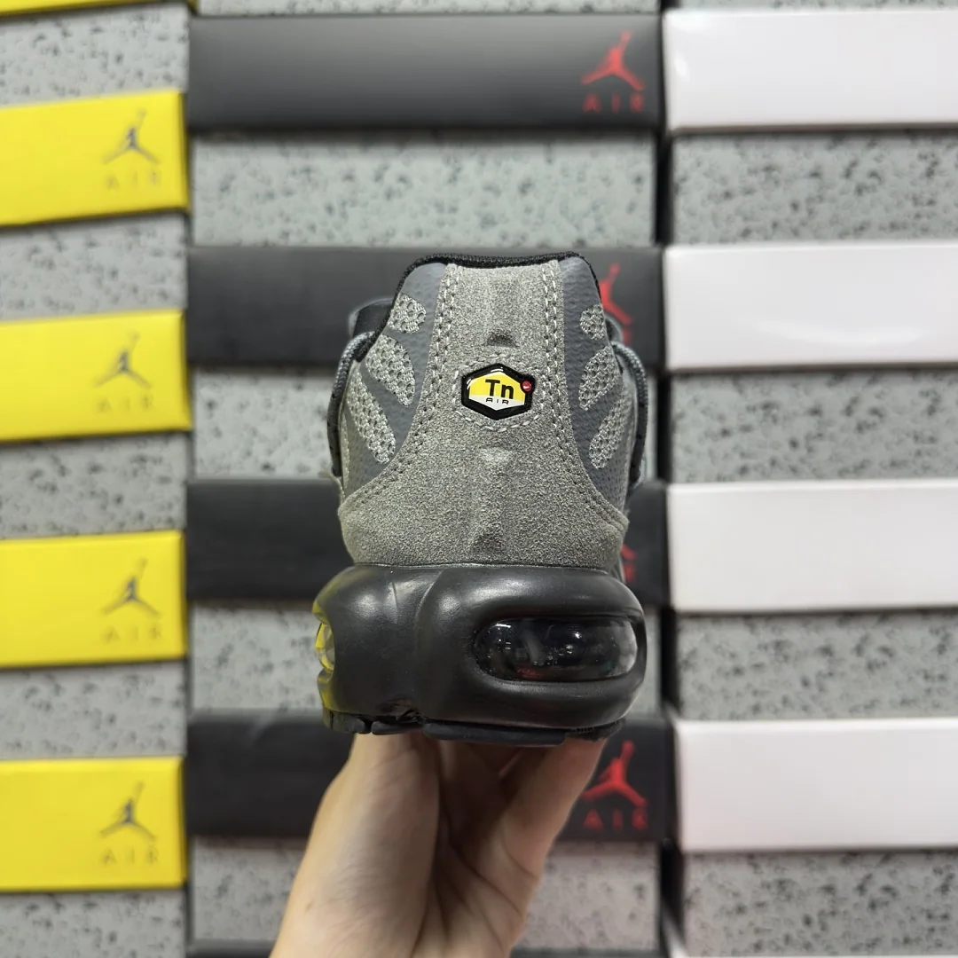 나이키 [BD] 에어 맥스 플러스 FD0670-002 201912 Nike Air Max Plus Toggle Grey Reflective 상세 이미지 7