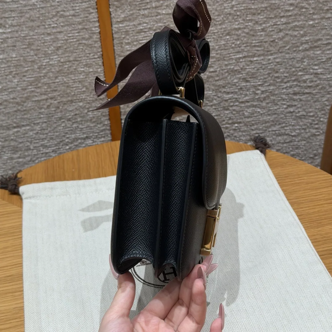 에르메스 콘스탄스 18 cm 블랙 앱송 가죽 가방 상세 이미지 3