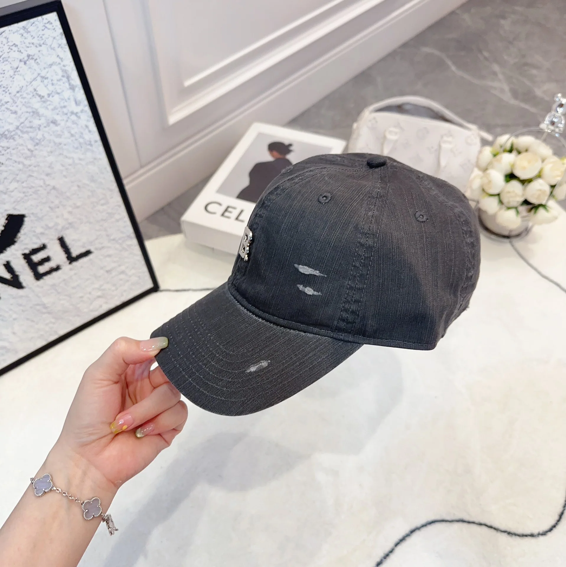 발렌시아가 모자 81584 Balenciaga Cap 상세 이미지 5