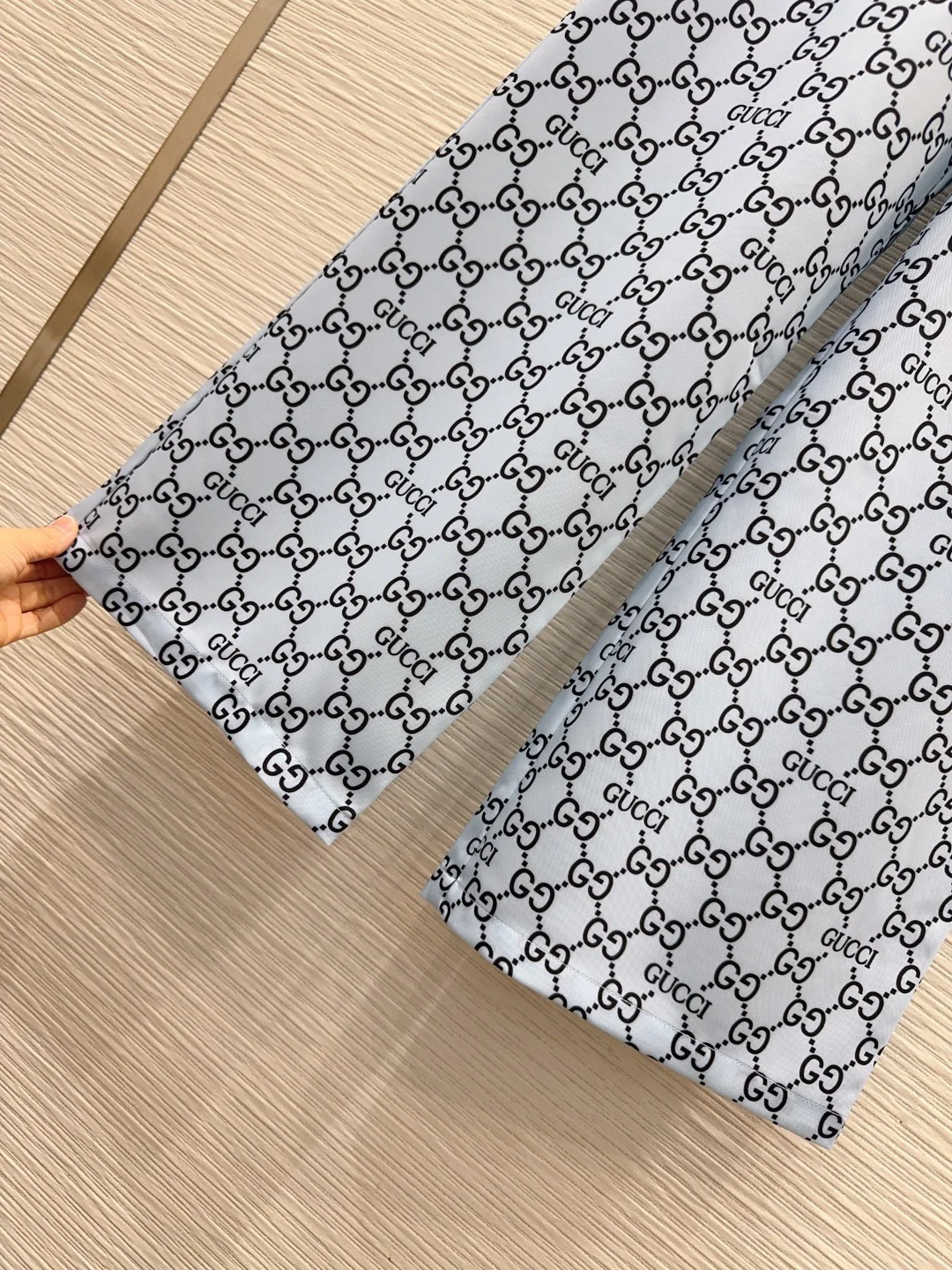 구찌 2026 SS 여성 바지 91360 Gucci Pants 상세 이미지 6