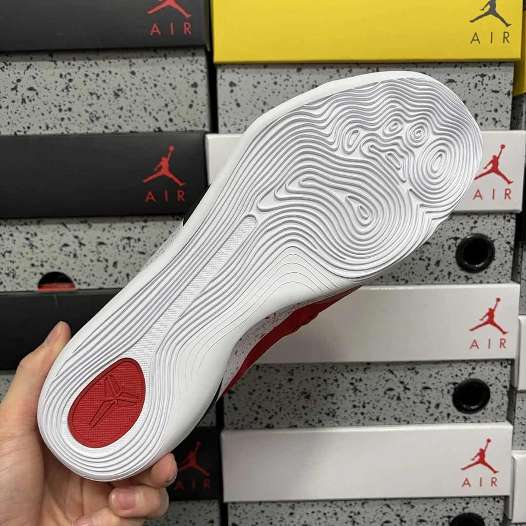 나이키 [GX] 코비 9 EM 로우 프로트로 TB IH1401-600 201387 Nike Kobe 9 EM Low Protro TB 상세 이미지 4