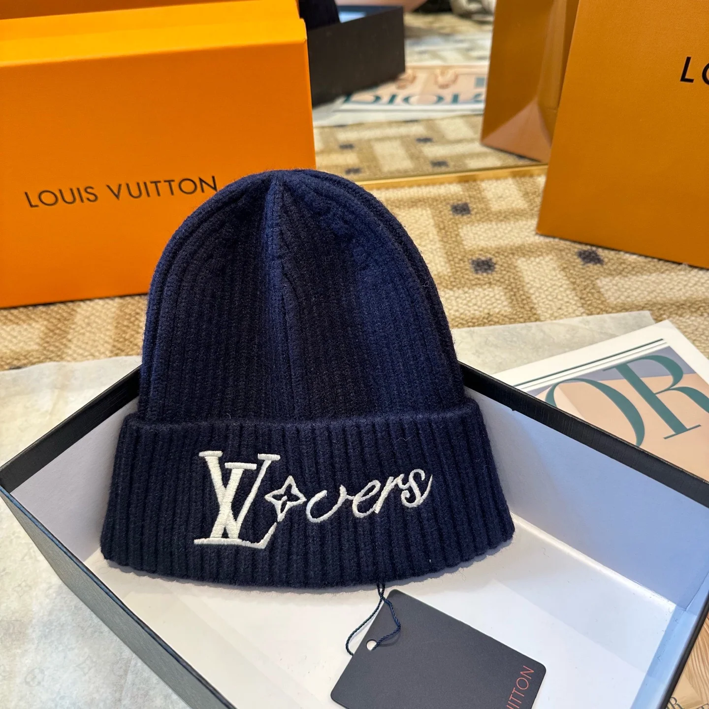 루이비통 LV 로고 니트 비니 상세 이미지 7