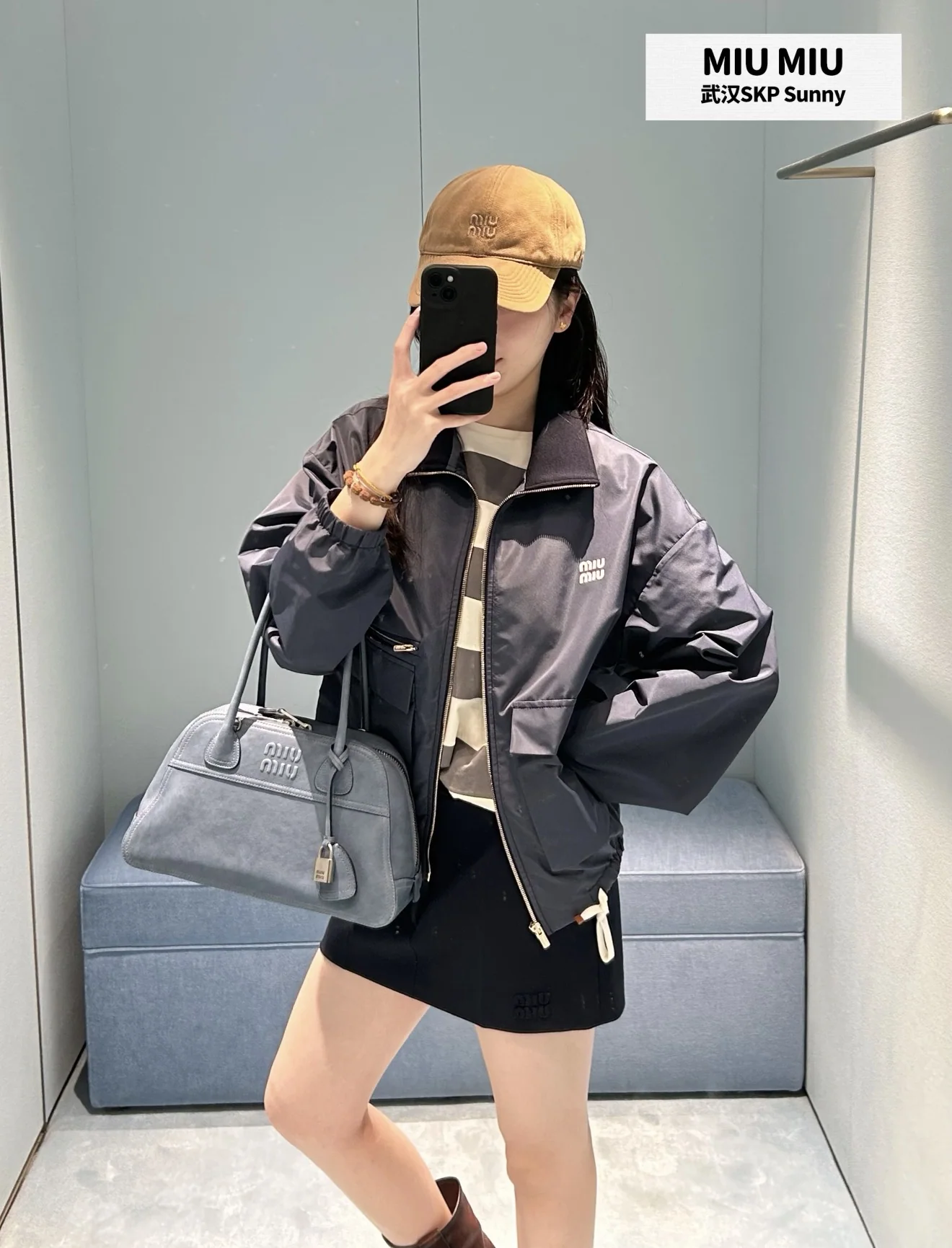 미우미우 네이비 워크웨어 나일론 자켓 상세 이미지 1