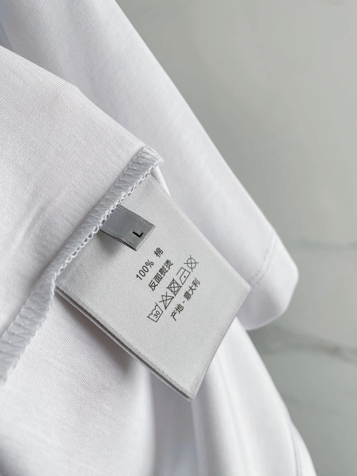 디올 크루넥 반팔 티셔츠 상세 이미지 8