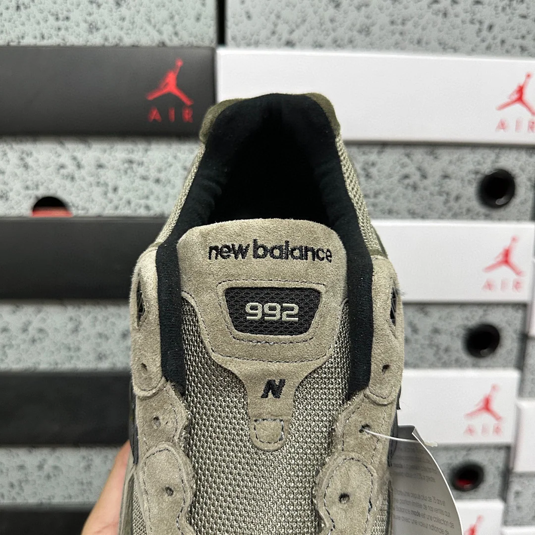 뉴발란스 [ZOK] 992 M992J2 202034 New Balance 992 JJJJound Grey 상세 이미지 11