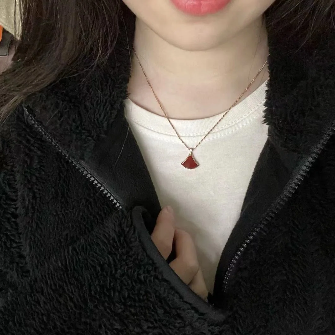 불가리 디바드림 로즈골드 다이아몬드 목걸이 상세 이미지 9
