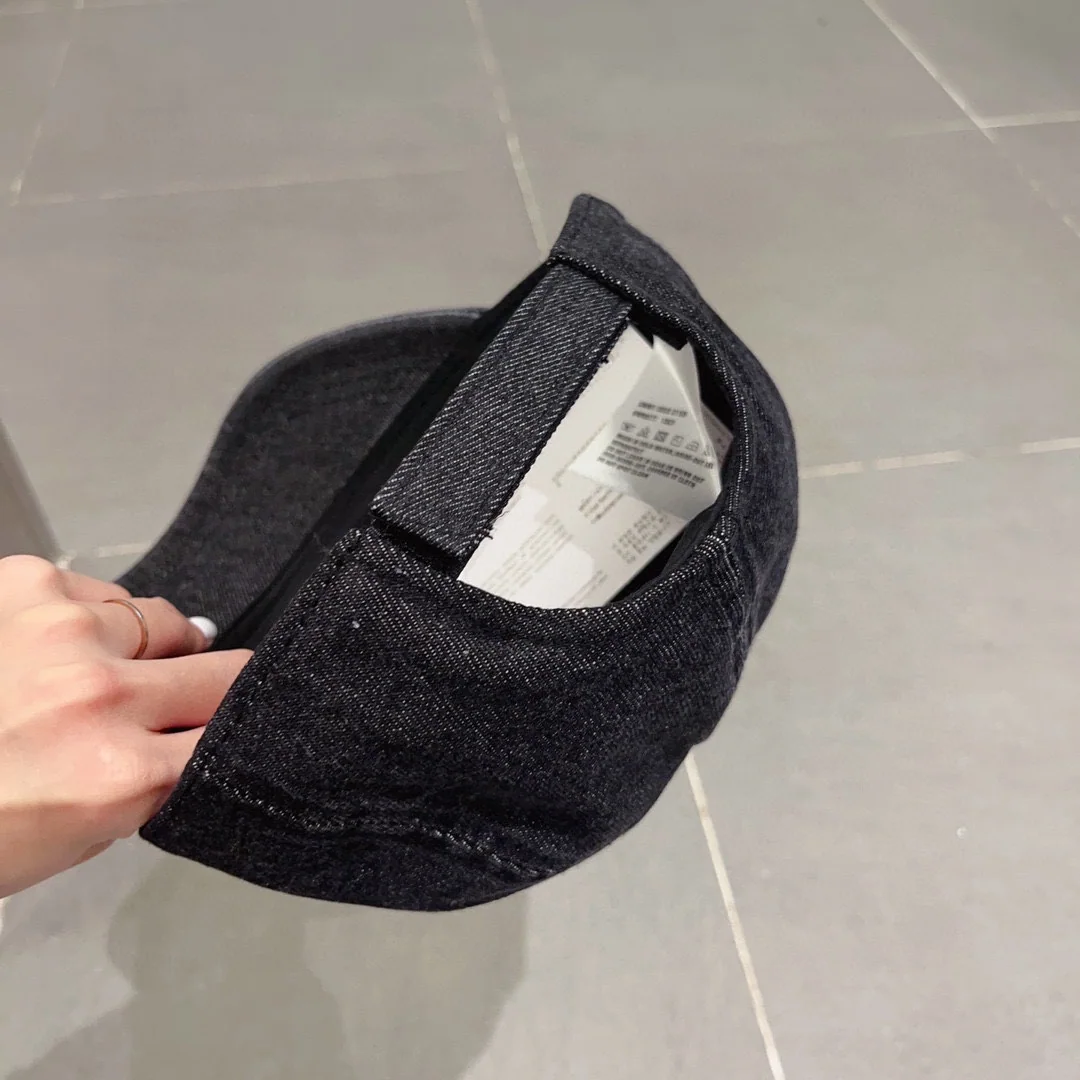 미우미우 모자 81081 Miu Miu Cap 상세 이미지 7