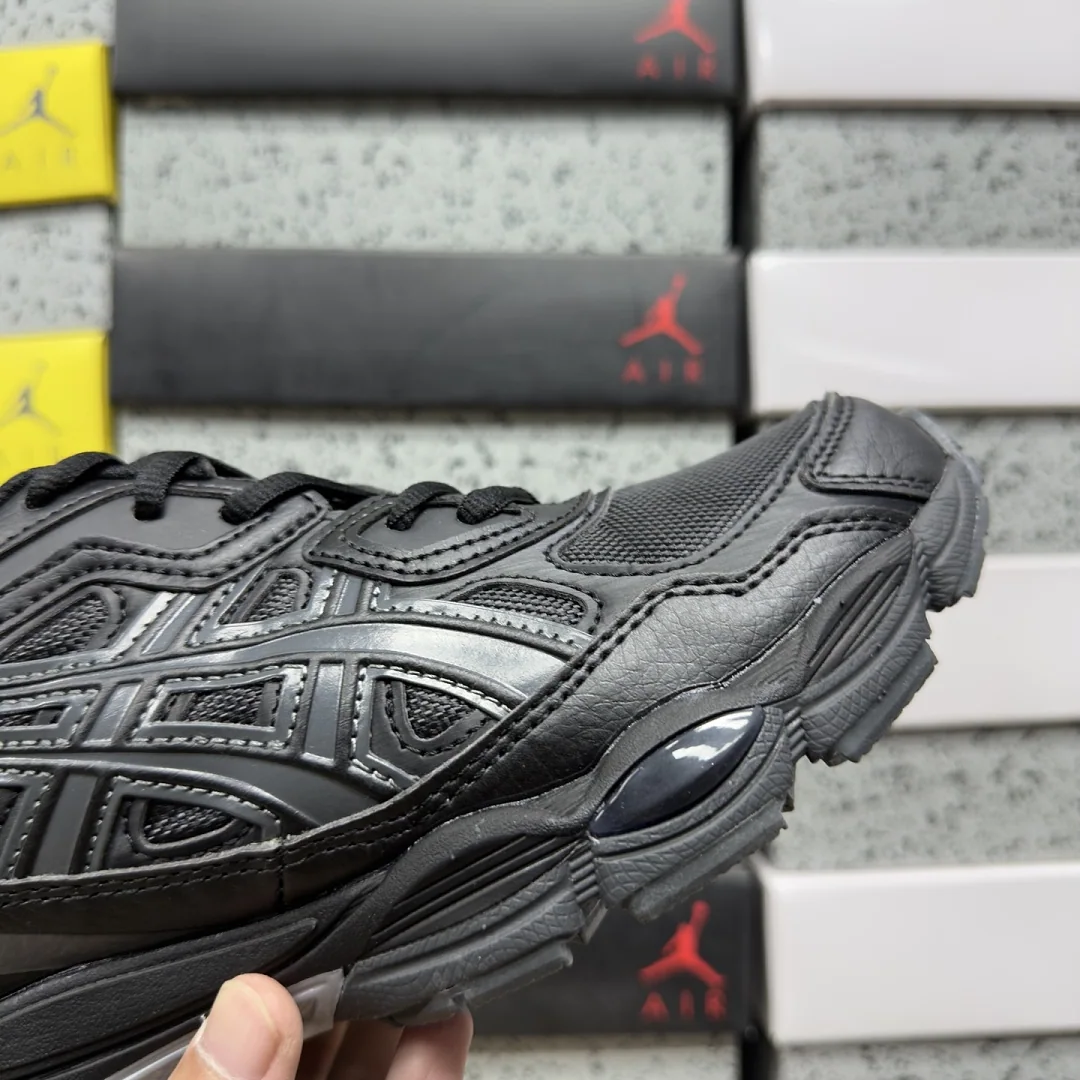 아식스 [WZ] 젤 NYC 1203A280-003 200462 Asics Gel-NYC Black 상세 이미지 4
