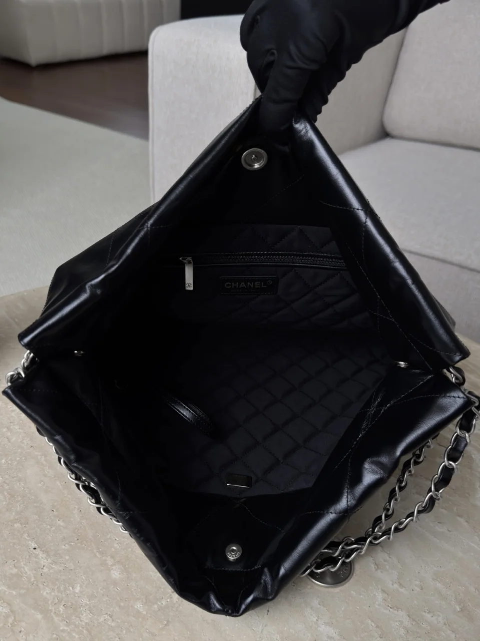 샤넬 가방 블랙 은장 상세 이미지 2