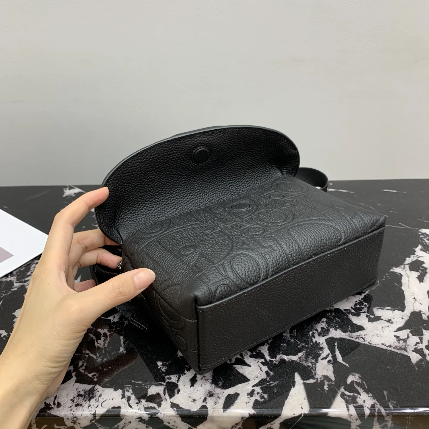 디올 젯 CD 클래습 미니 메신저백 상세 이미지 5