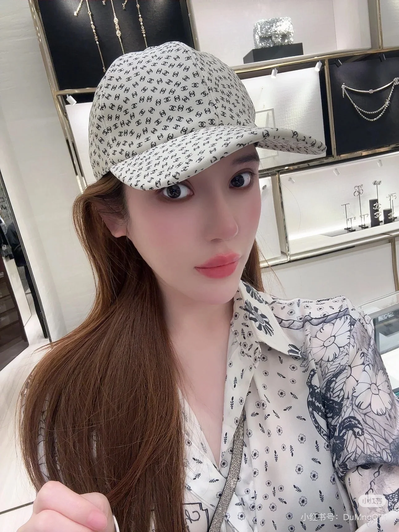 샤넬 자카드 로고 버킷 햇 상세 이미지 1