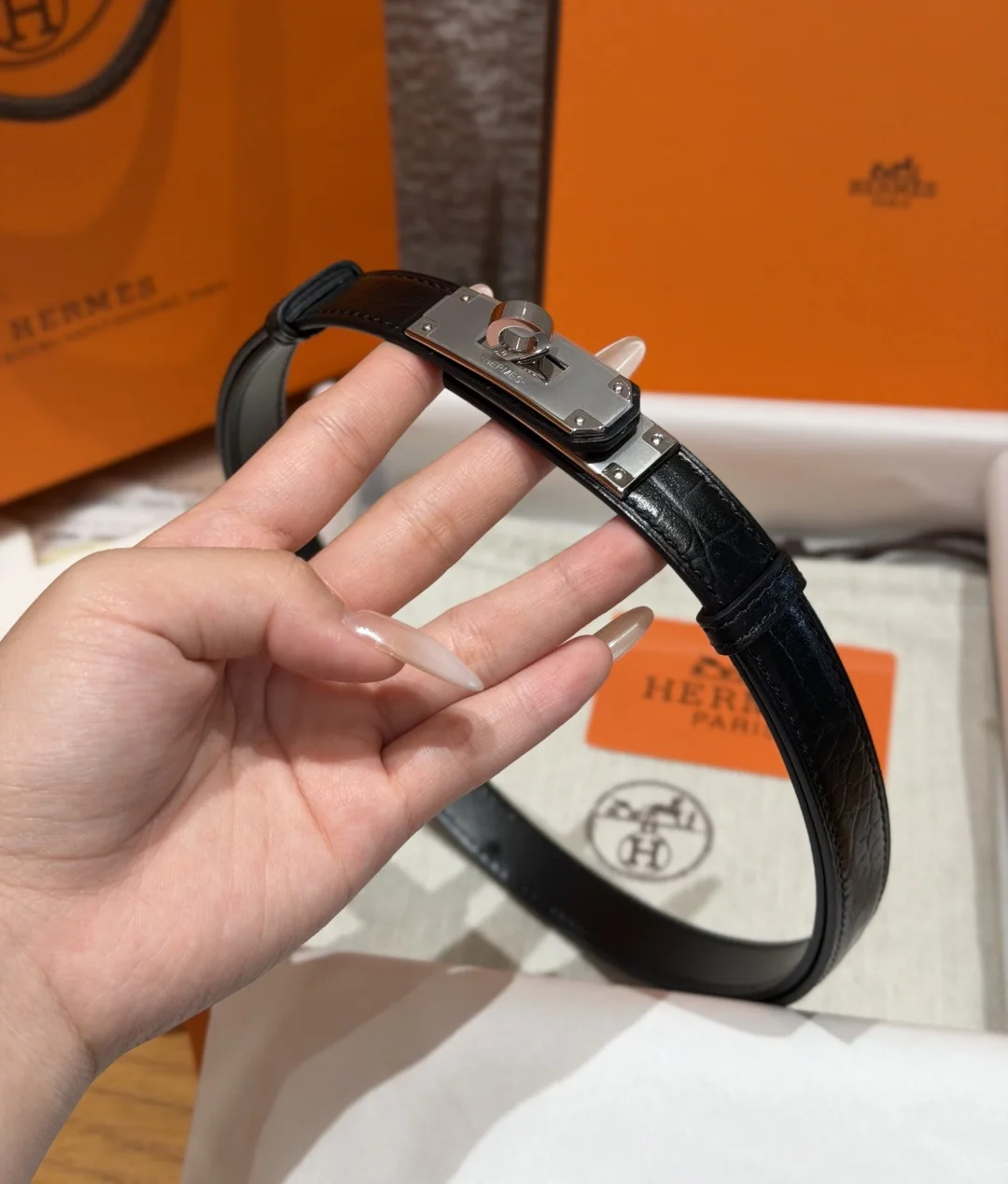 에르메스 켈리 버클 18mm 크로커다일 가죽 벨트 상세 이미지 2