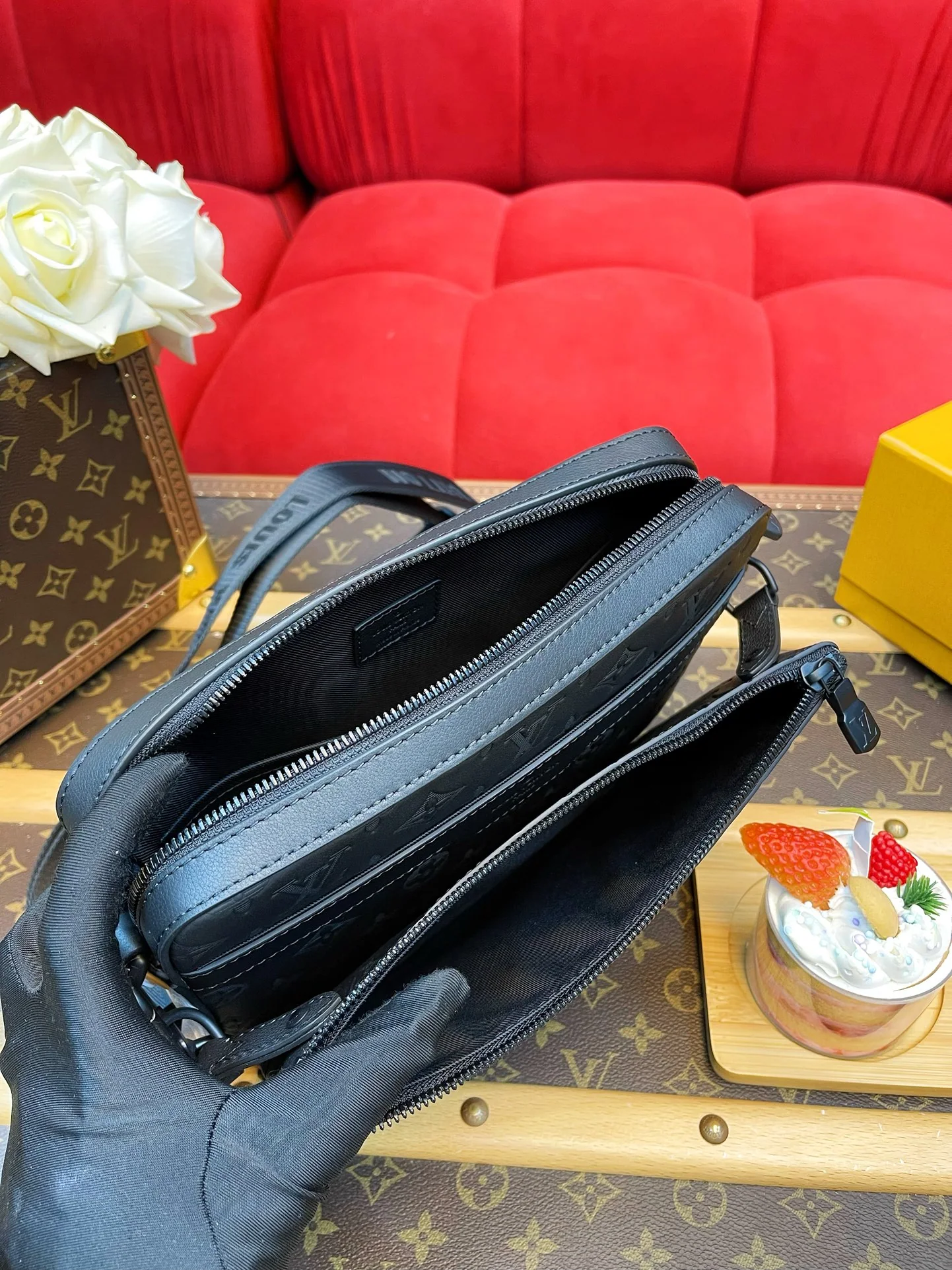 루이비통 트리오 메신저 가방 M46602 상세 이미지 8