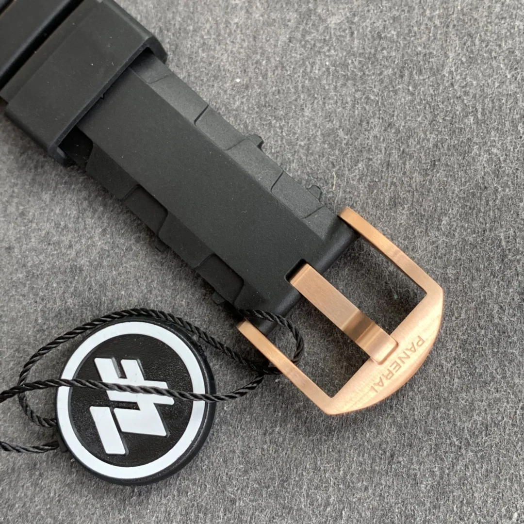 파네라이 PAM684 로즈골드 자동 시계 상세 이미지 6