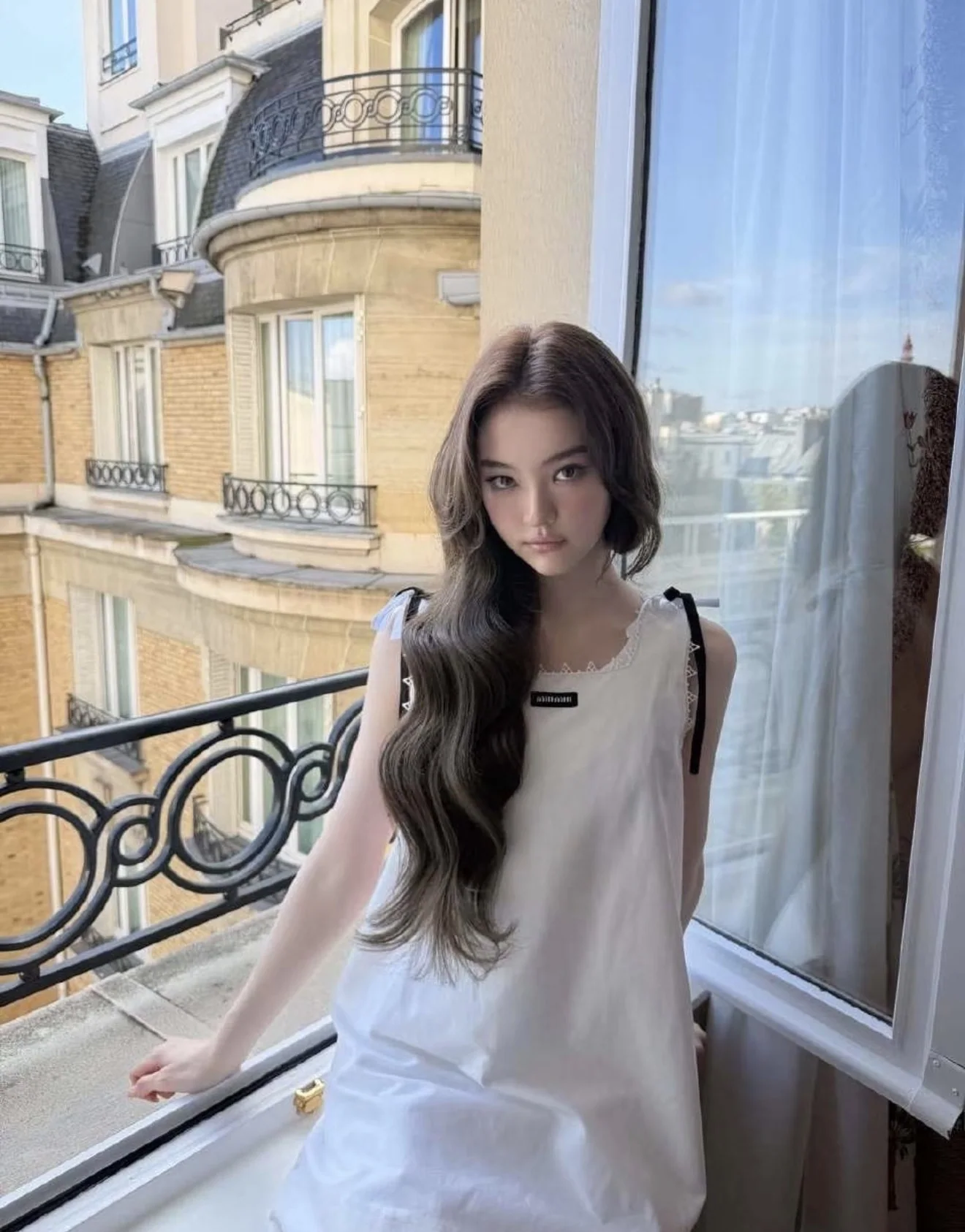 미우미우 내추럴 플리츠 민소매 원피스 상세 이미지 4