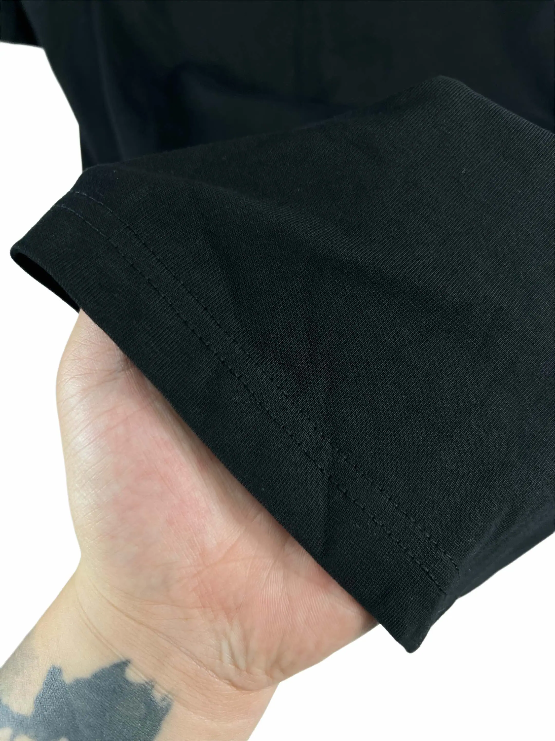 몽클레어 남성 스몰 로고 반팔 티셔츠 24 SS 상세 이미지 8