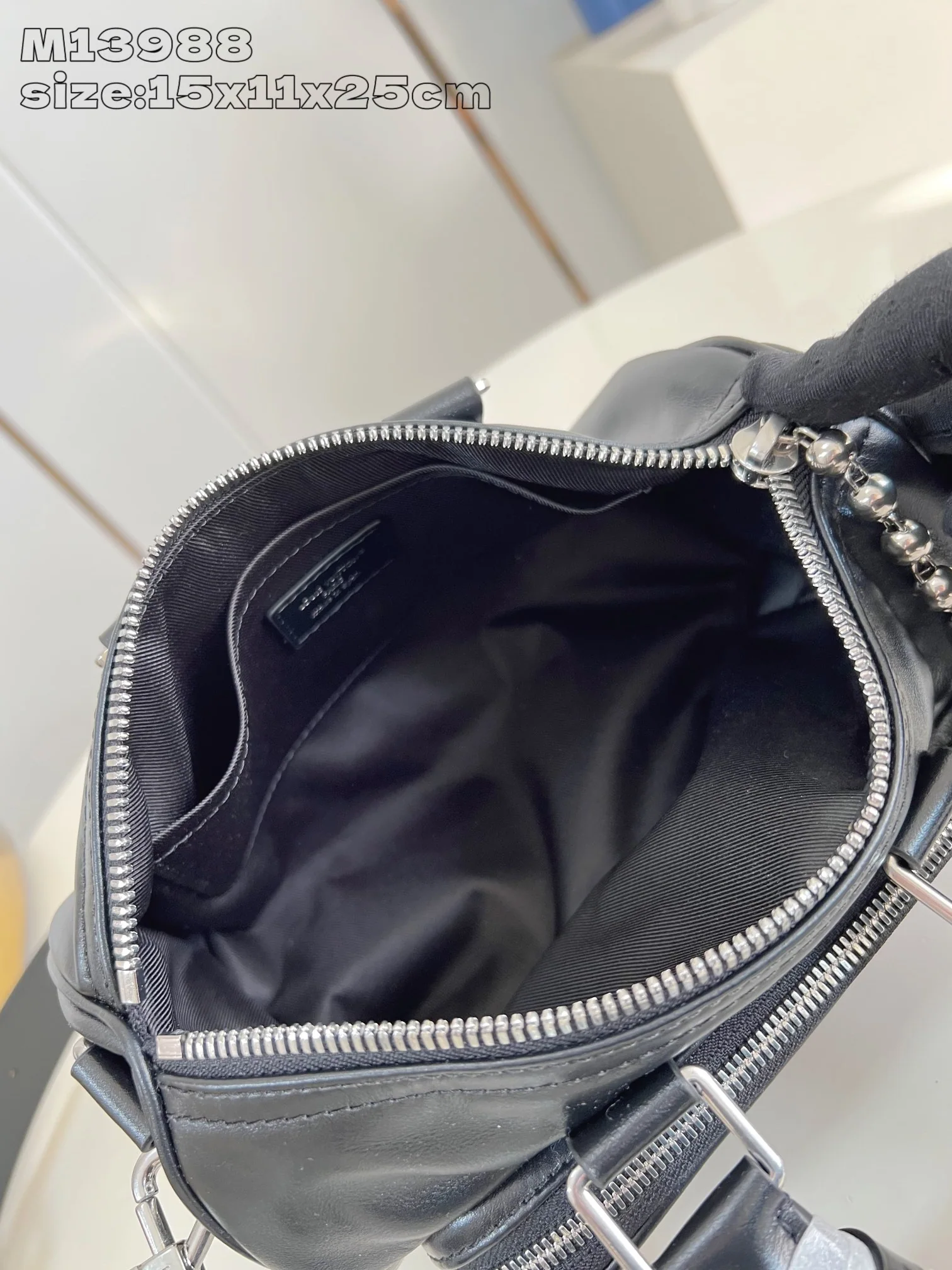 루이비통 M13988 키폴 핸드백 상세 이미지 8