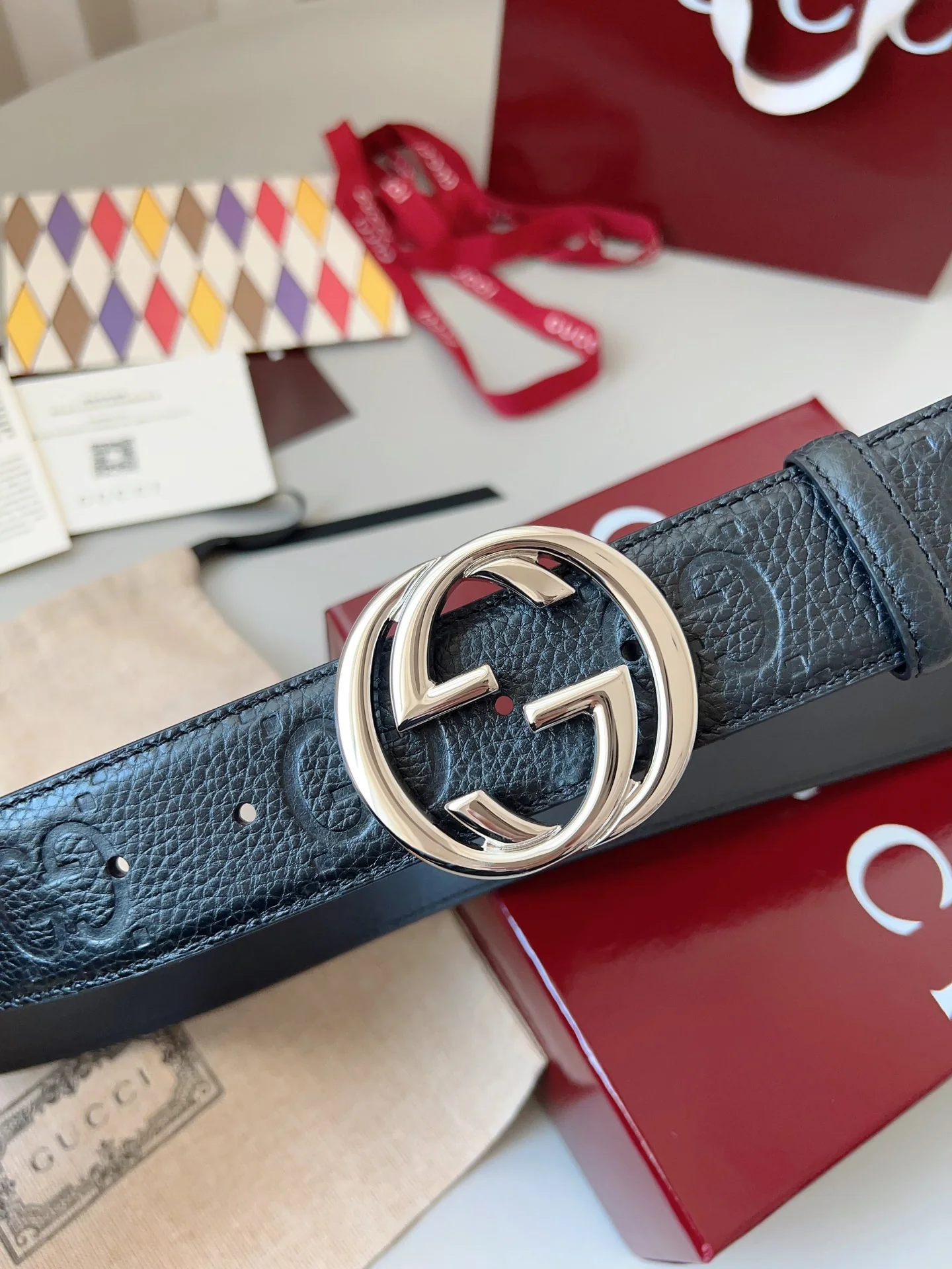 구찌 인터로킹 더블 G 블랙 GG 그레인 가죽 벨트 상세 이미지 5