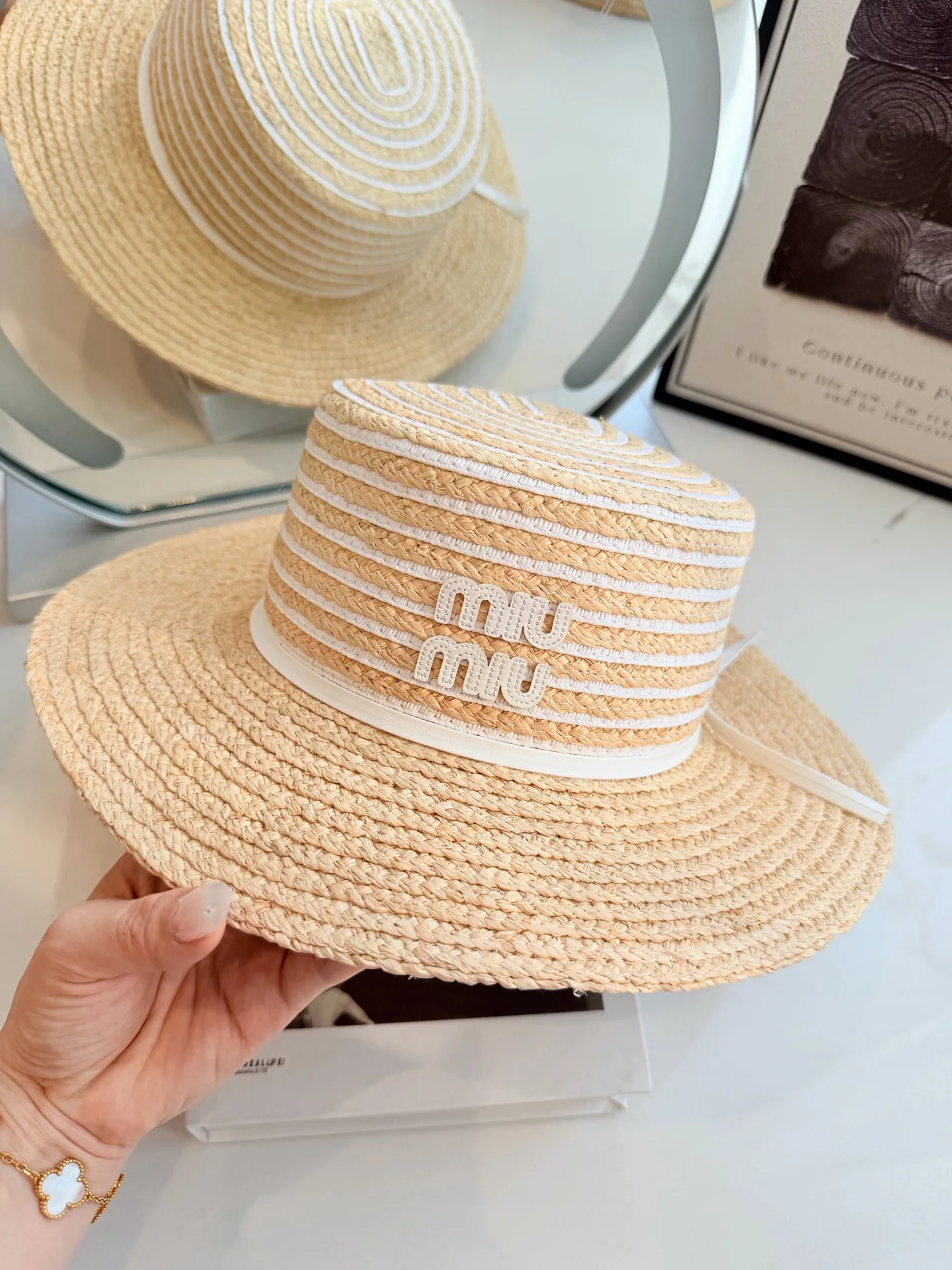 미우미우 모자 80799 Miu Miu Cap 상세 이미지 8