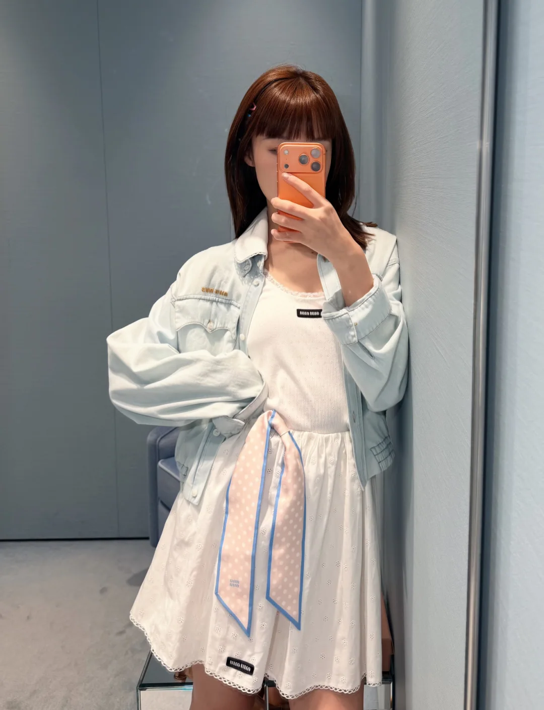 미우미우 탈부착 레이스 카라 데님 자켓 상세 이미지 5