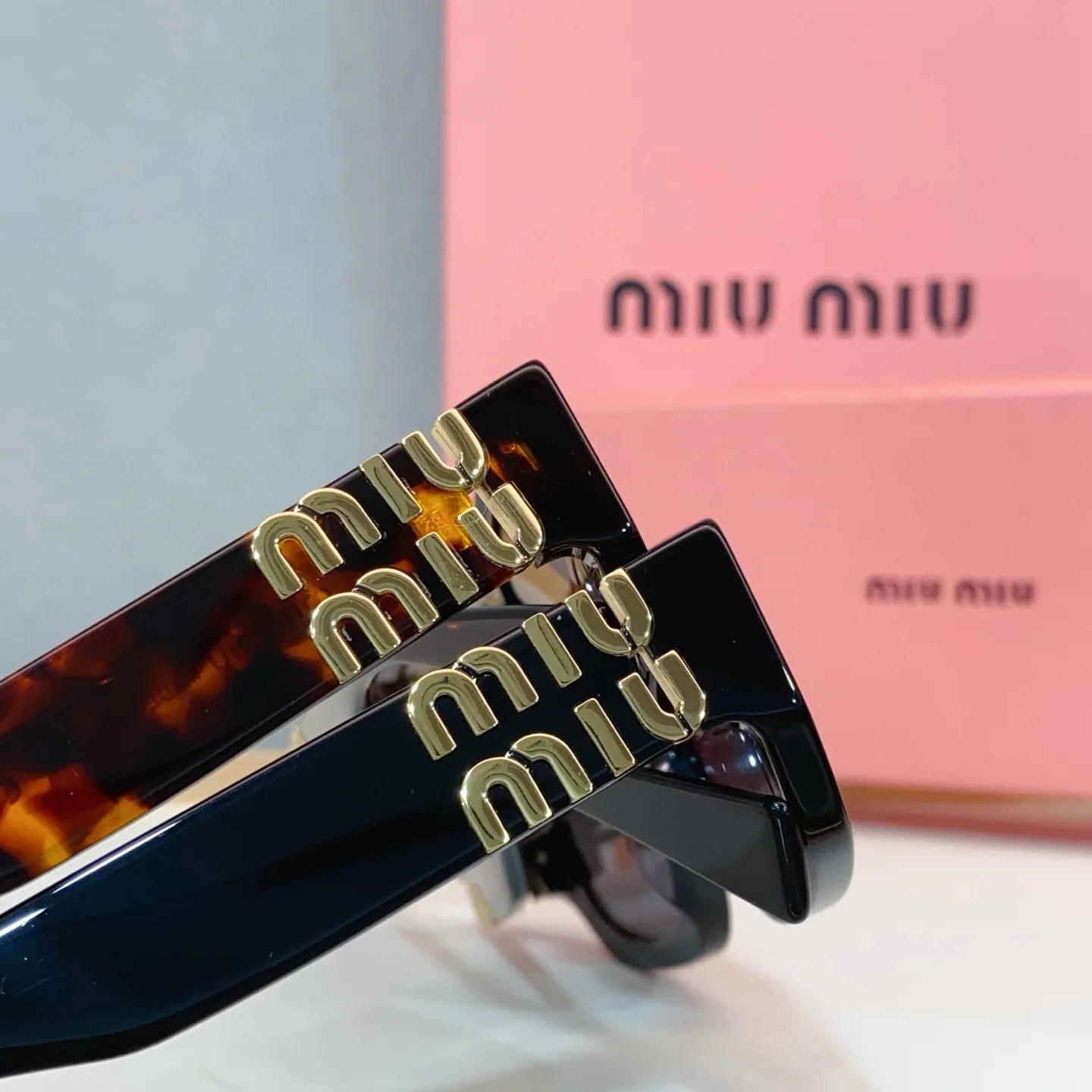 미우미우 선글라스 MU 04 UV 상세 이미지 7
