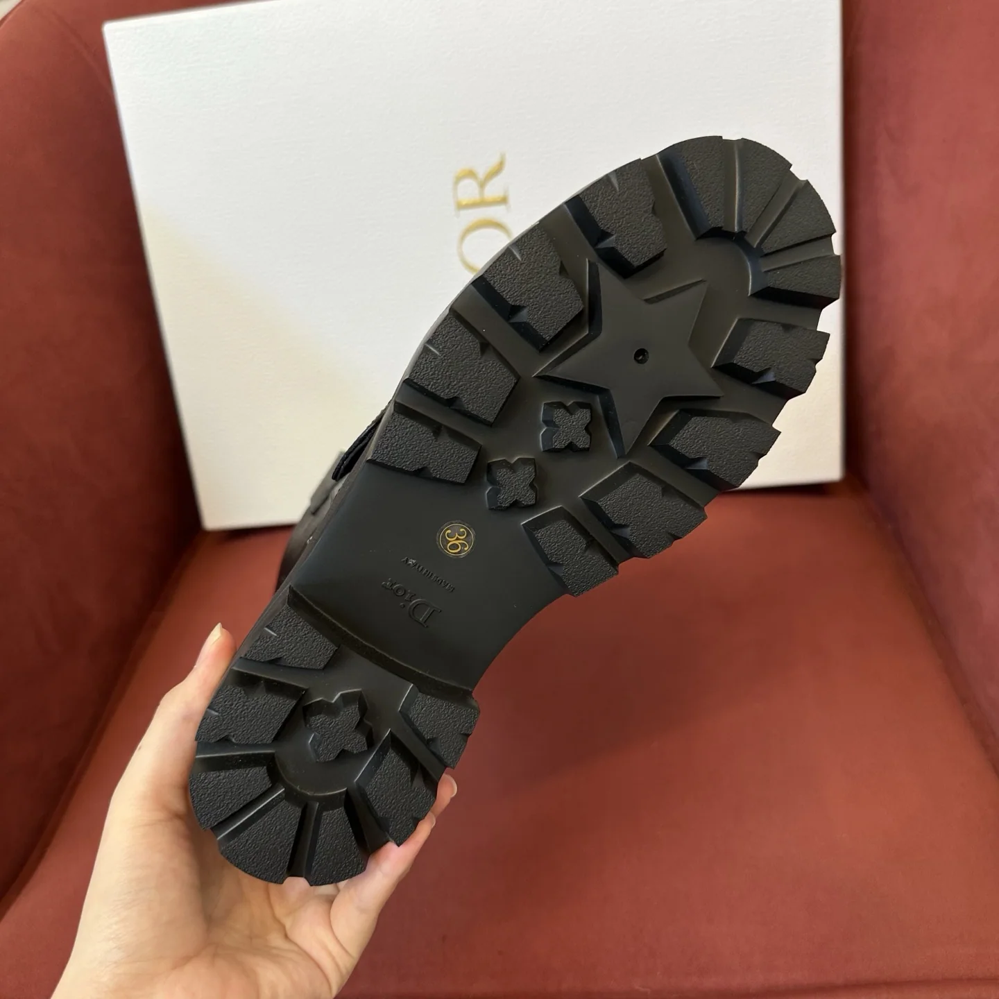 디올 신발 상세 이미지 6