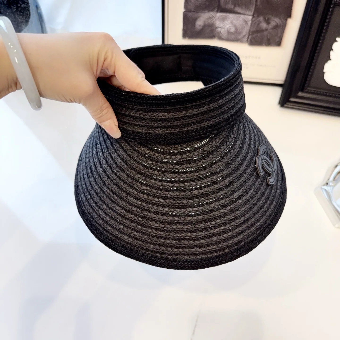 샤넬 스트라이프 린넨 바이저 모자 상세 이미지 2