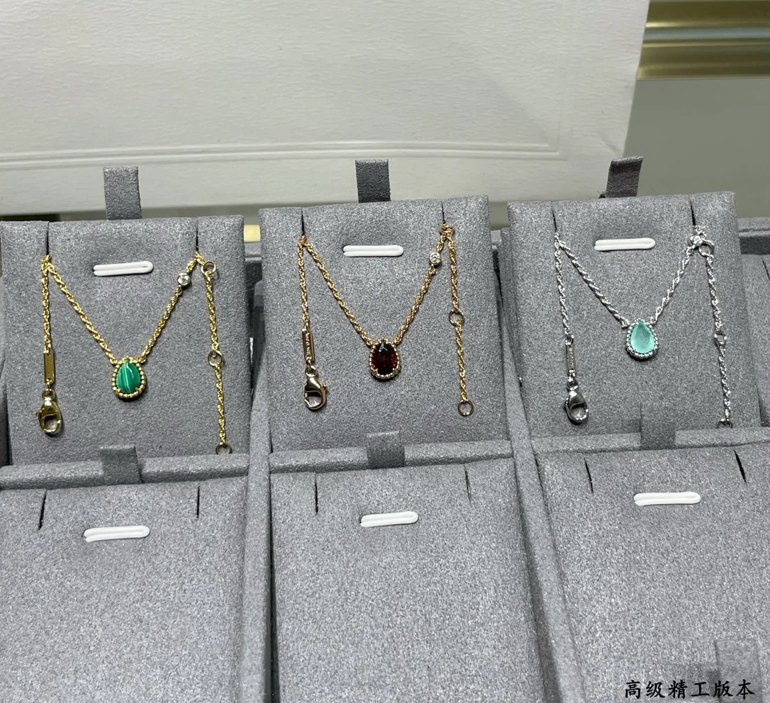 부쉐론 로즈 가넷 다이아몬드 티어드롭 목걸이 상세 이미지 7
