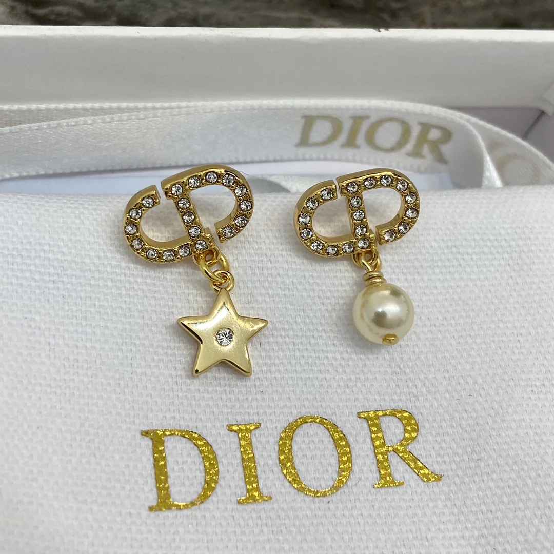 디올 CD 스타 하트 비즈 실버 귀걸이 149458