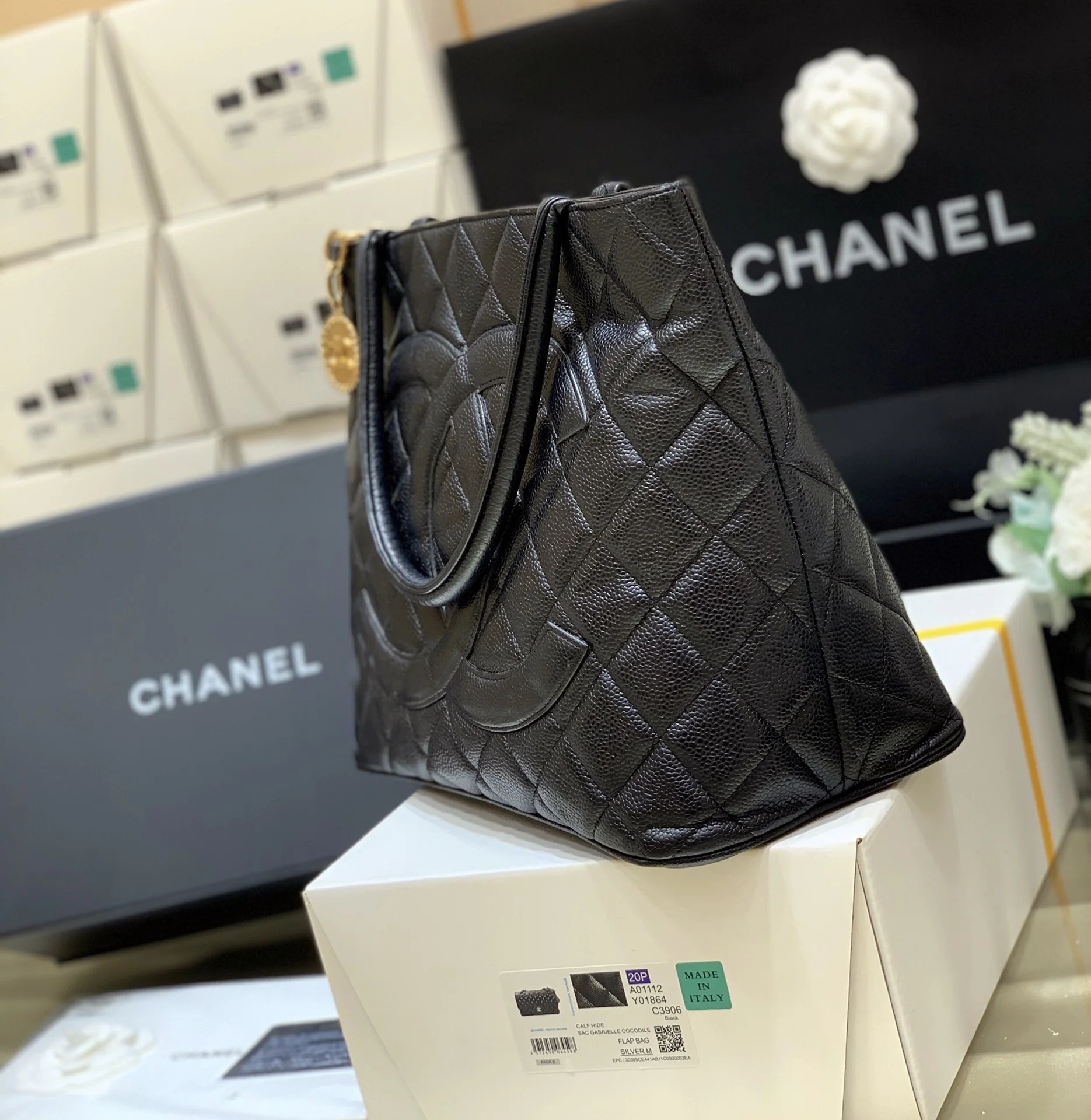 샤넬 클래식 빈티지 힐튼 가방 A91030 상세 이미지 3