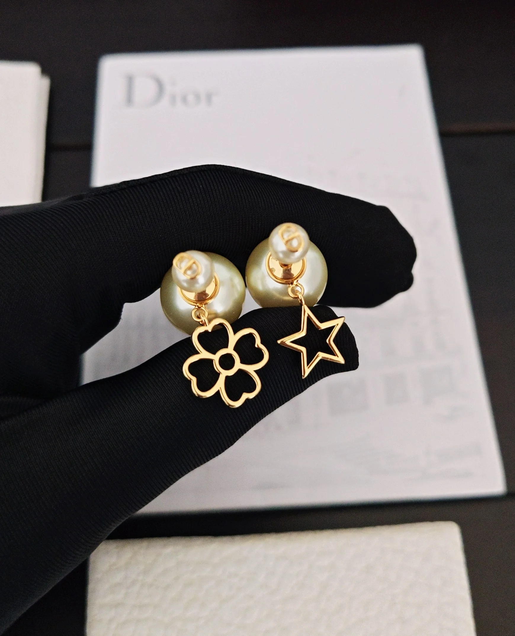 디올 귀걸이 60561 Dior Earrings 상세 이미지 1