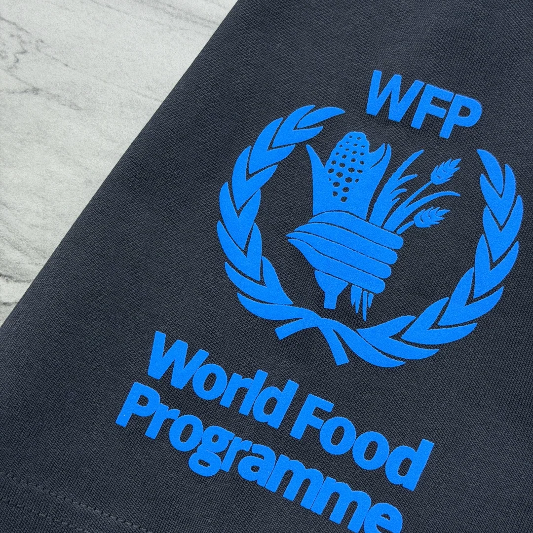 발렌시아가 WFP 프린트 코튼 라운드넥 반팔 니트 상세 이미지 8