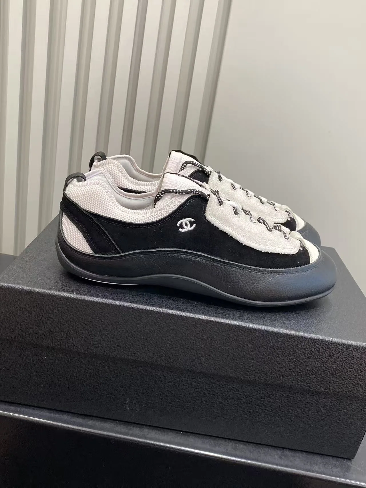 샤넬 컬러블록 베이스볼 신발 132668
