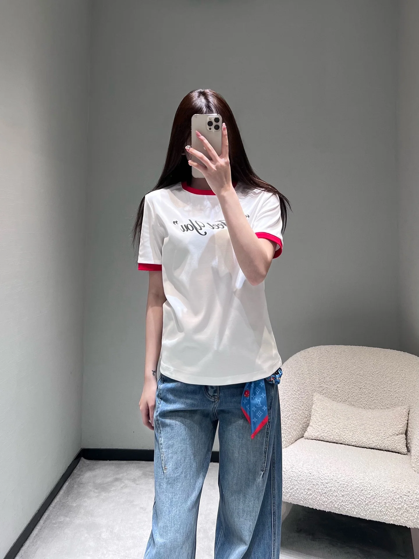 디올 카라 블록 레터 프린트 반팔 티셔츠 26 SS 상세 이미지 3