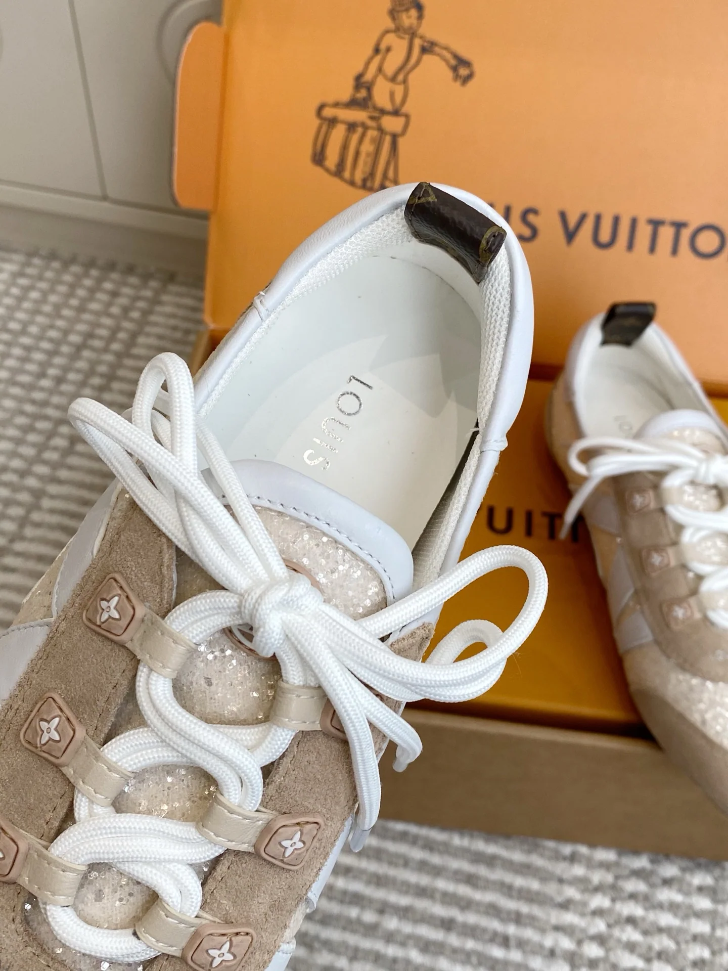 루이비통 Sneakerina 발레 스니커즈 상세 이미지 7