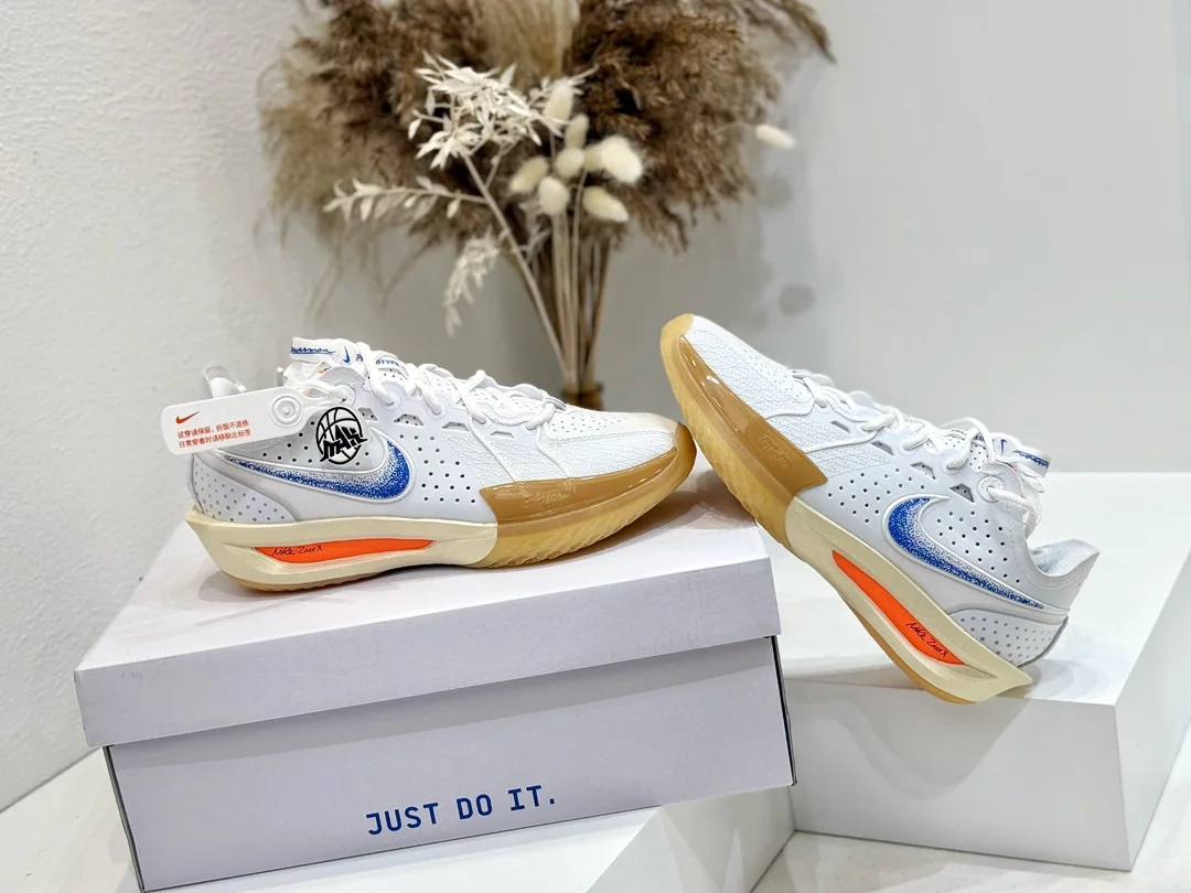나이키에어줌 GT 컷 3 로우탑 농구화 상세 이미지 1