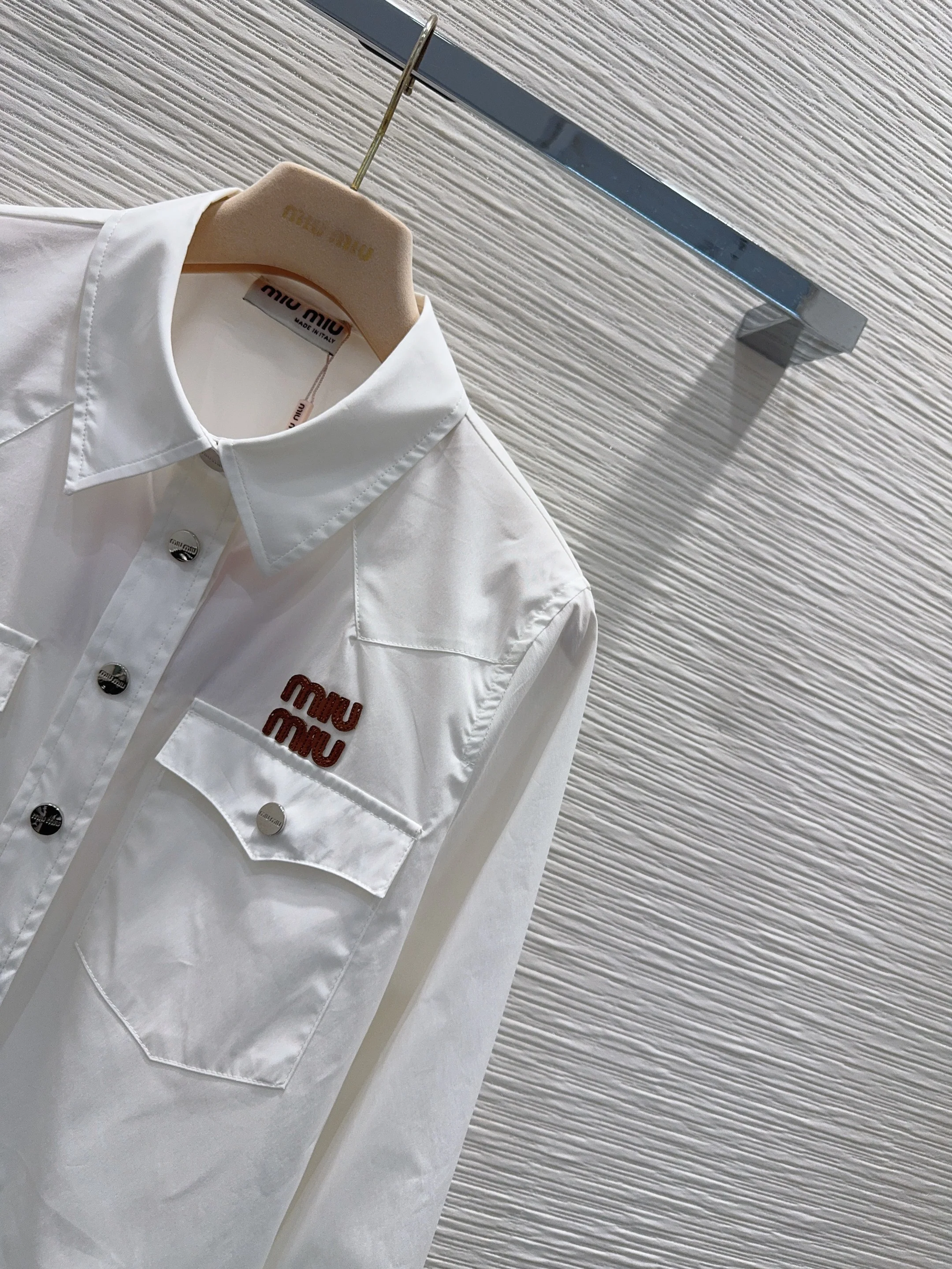 미우미우 2026 SS 여성 셔츠 97195 Miu Miu Shirt 상세 이미지 13