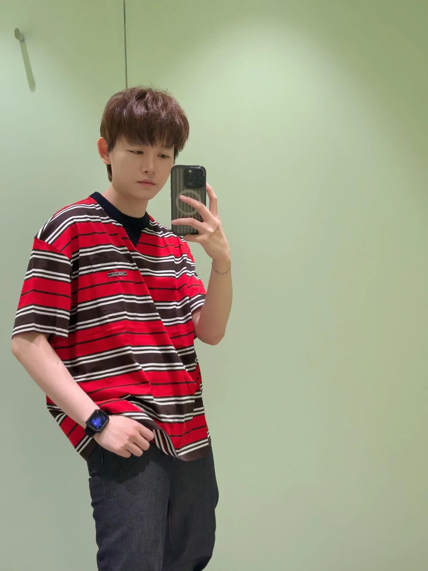 프라다 남여공용 반팔 26SS 상세 이미지 6