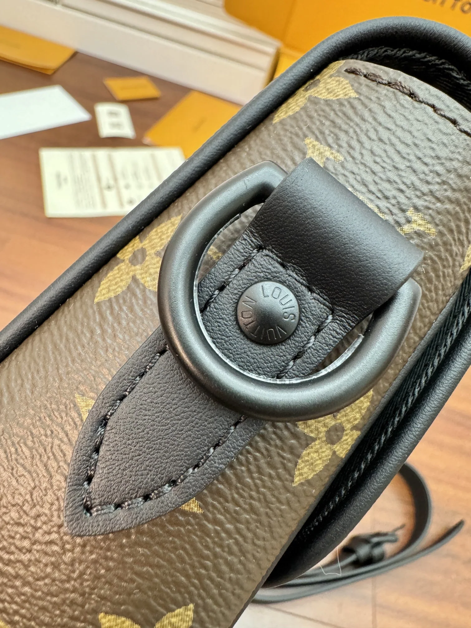 루이비통 M47060 가죽 가방 상세 이미지 9