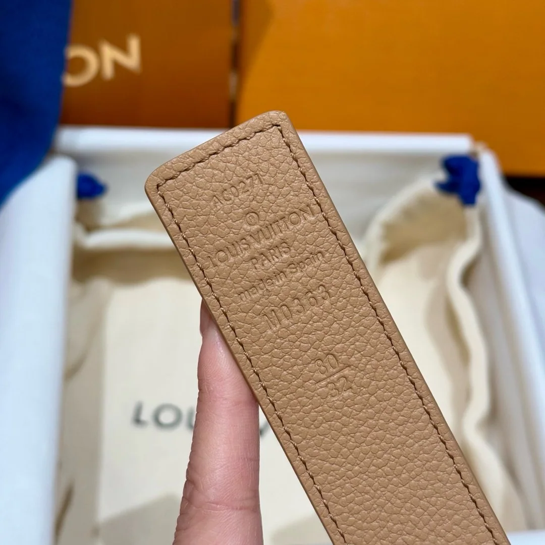 루이비통 모노그램 에클립스 리버서블 벨트 상세 이미지 8
