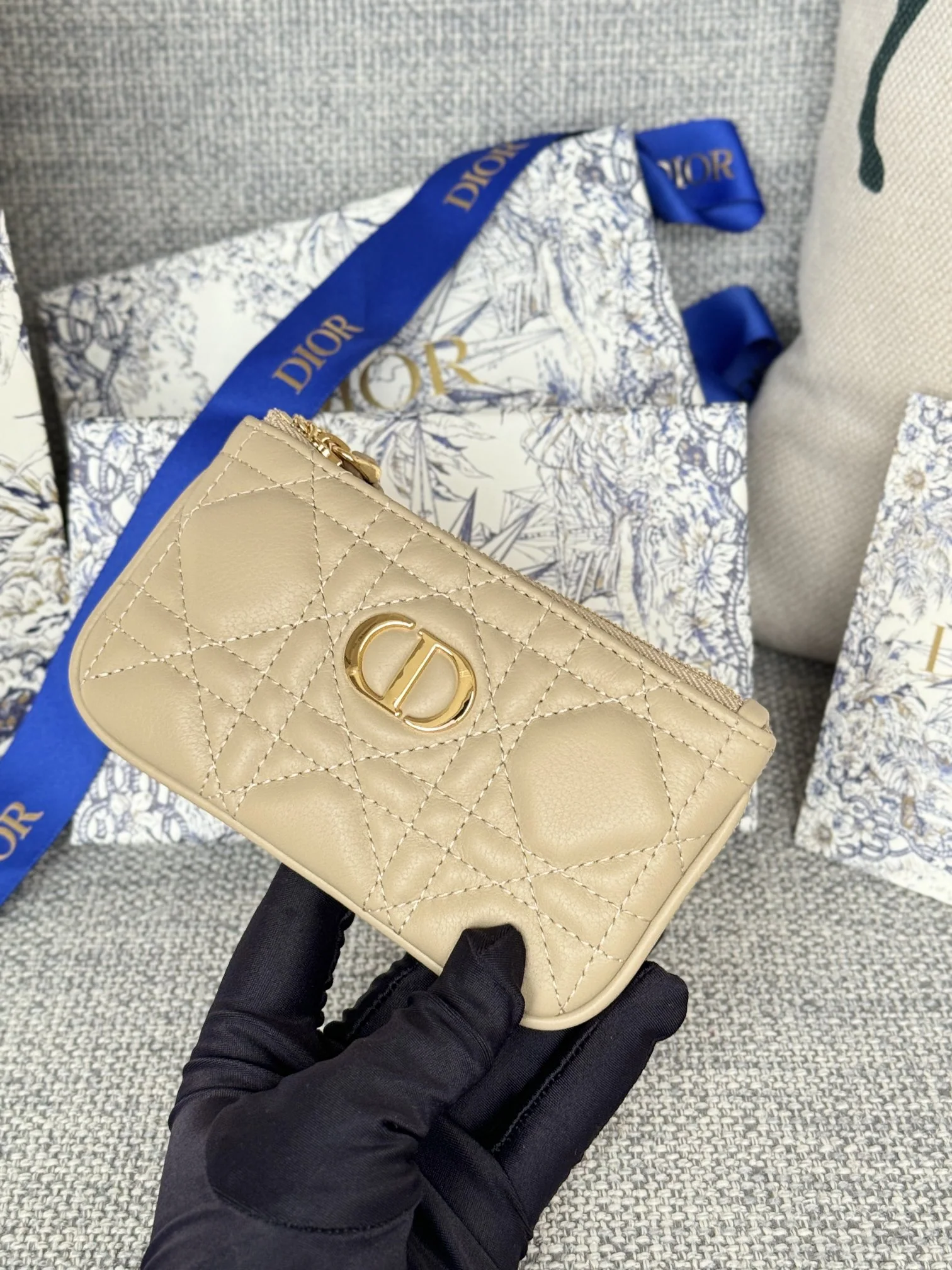 디올 지갑 상세 이미지 9