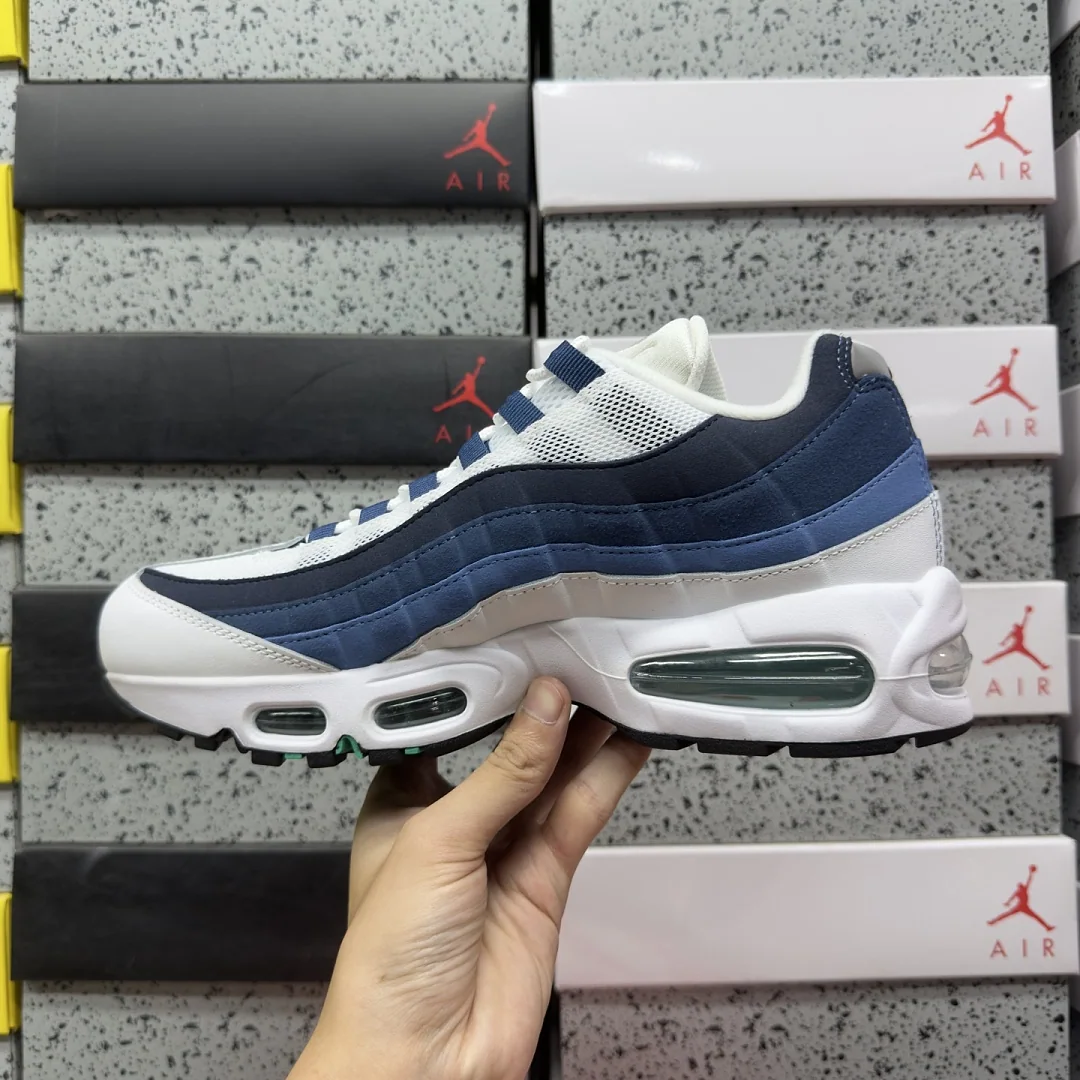 나이키 [KZ2.0] 에어 맥스 95 IH7855-100 201799 Nike Air Max 95 Big Bubble Slate 상세 이미지 7