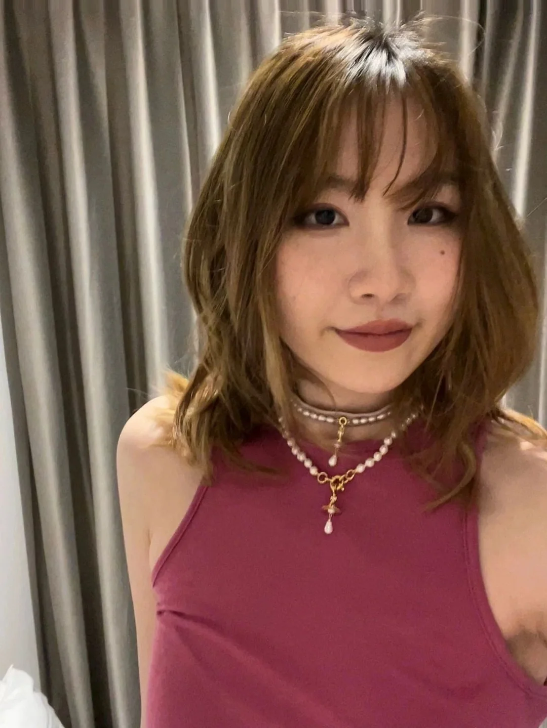비비안웨스트우드 에나멜 진주 마그네틱 잠금 목걸이 상세 이미지 2