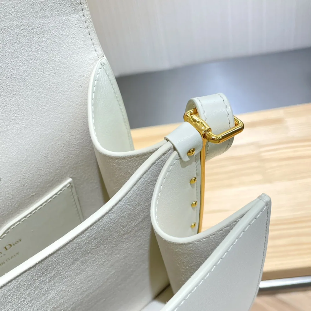 디올 바비 프레임 화이트 가방 상세 이미지 5