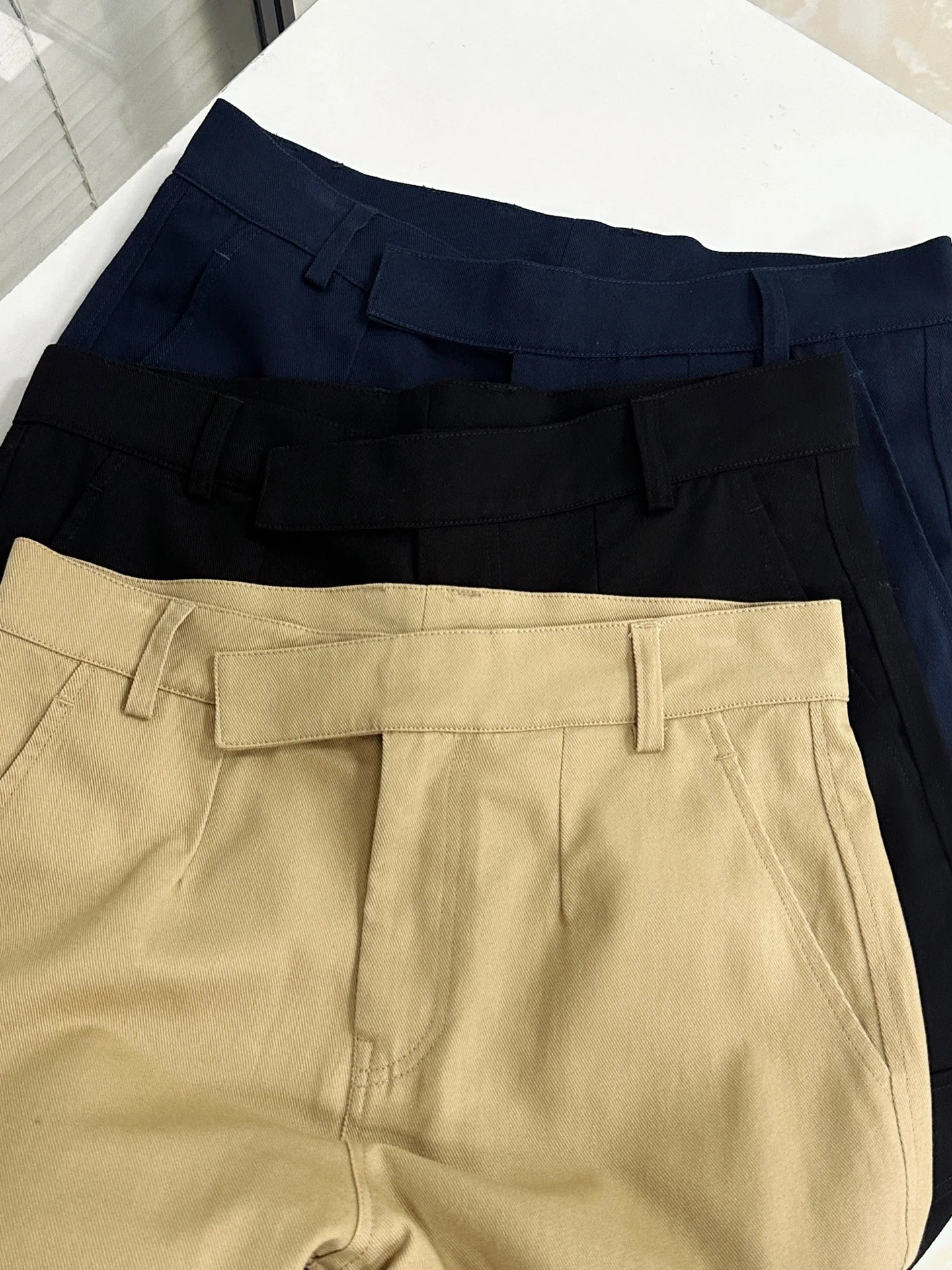 톰브라운 워싱 블랙 네이비 블루 남성 바지 레플리카 46716 Thom Browne 상세 이미지 5