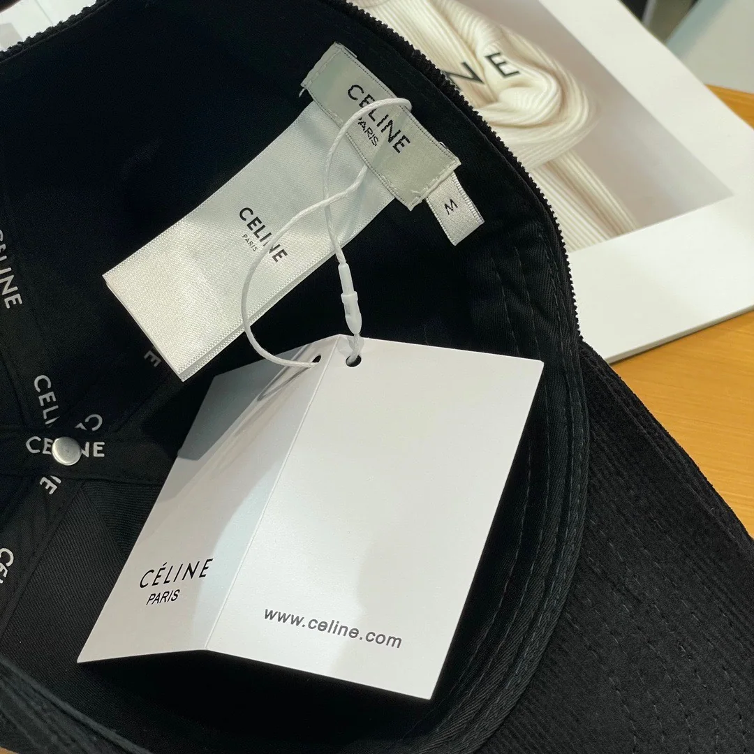 셀린느 개선문 자수 코듀로이 베이스볼캡 상세 이미지 5
