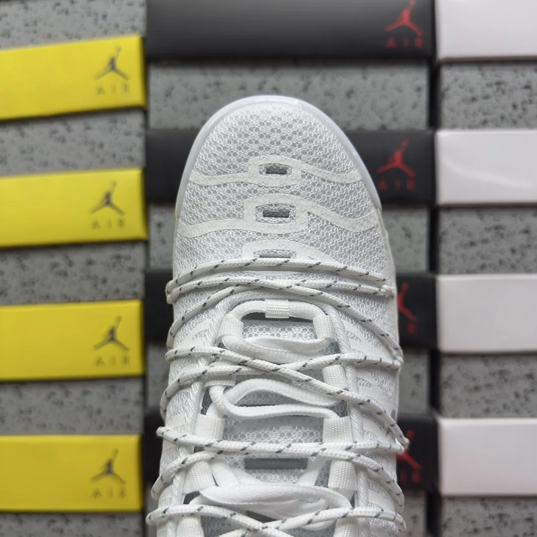 나이키 [BD] 에어 맥스 플러스 유틸리티 FJ4232-100 201900 Nike Air Max Plus Utility Safety 상세 이미지 5